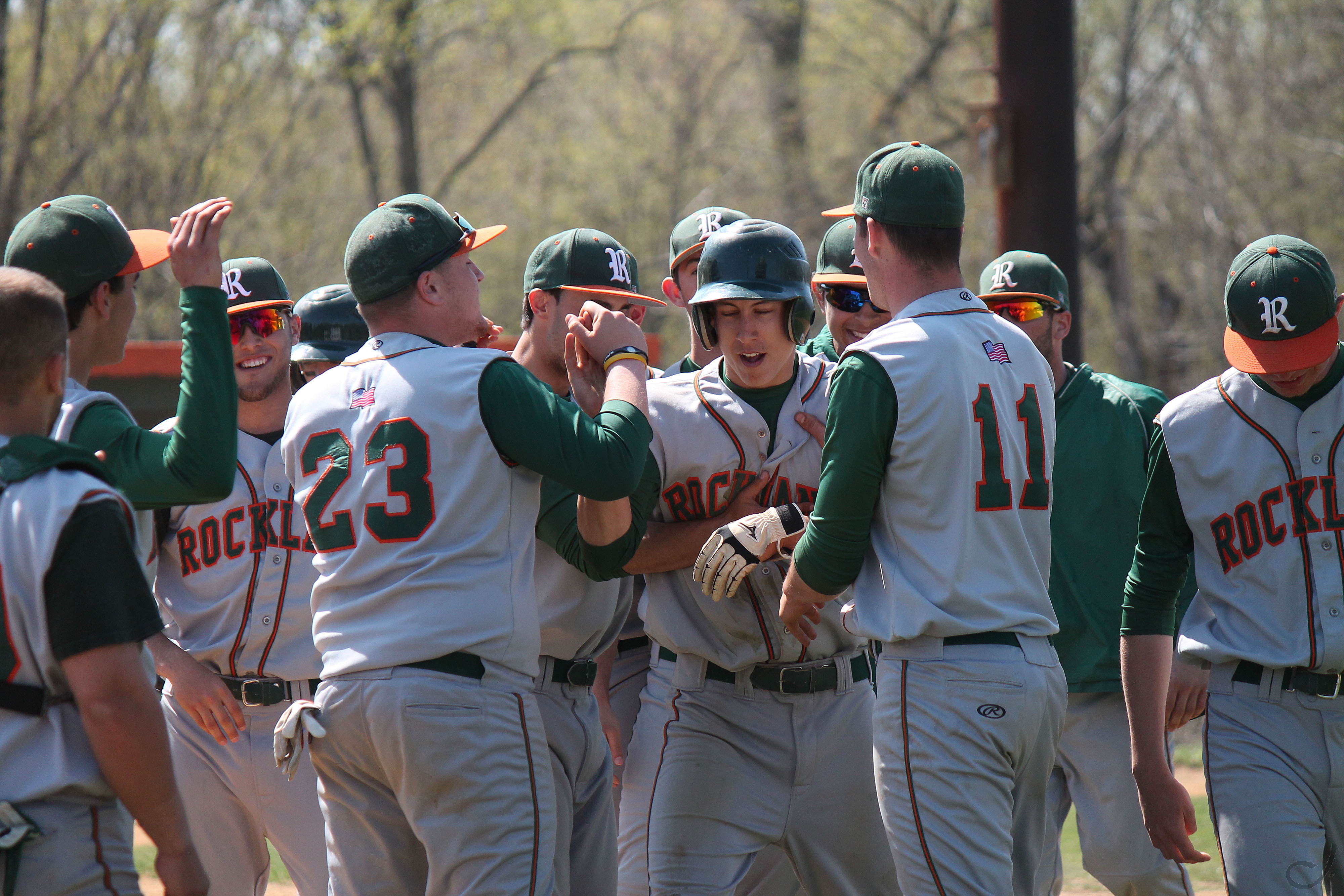 Rockland splits Westchester, gains 2nd seed