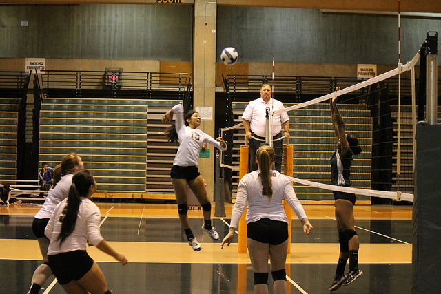 Volleyball: Rockland Sweeps Sullivan 3-0